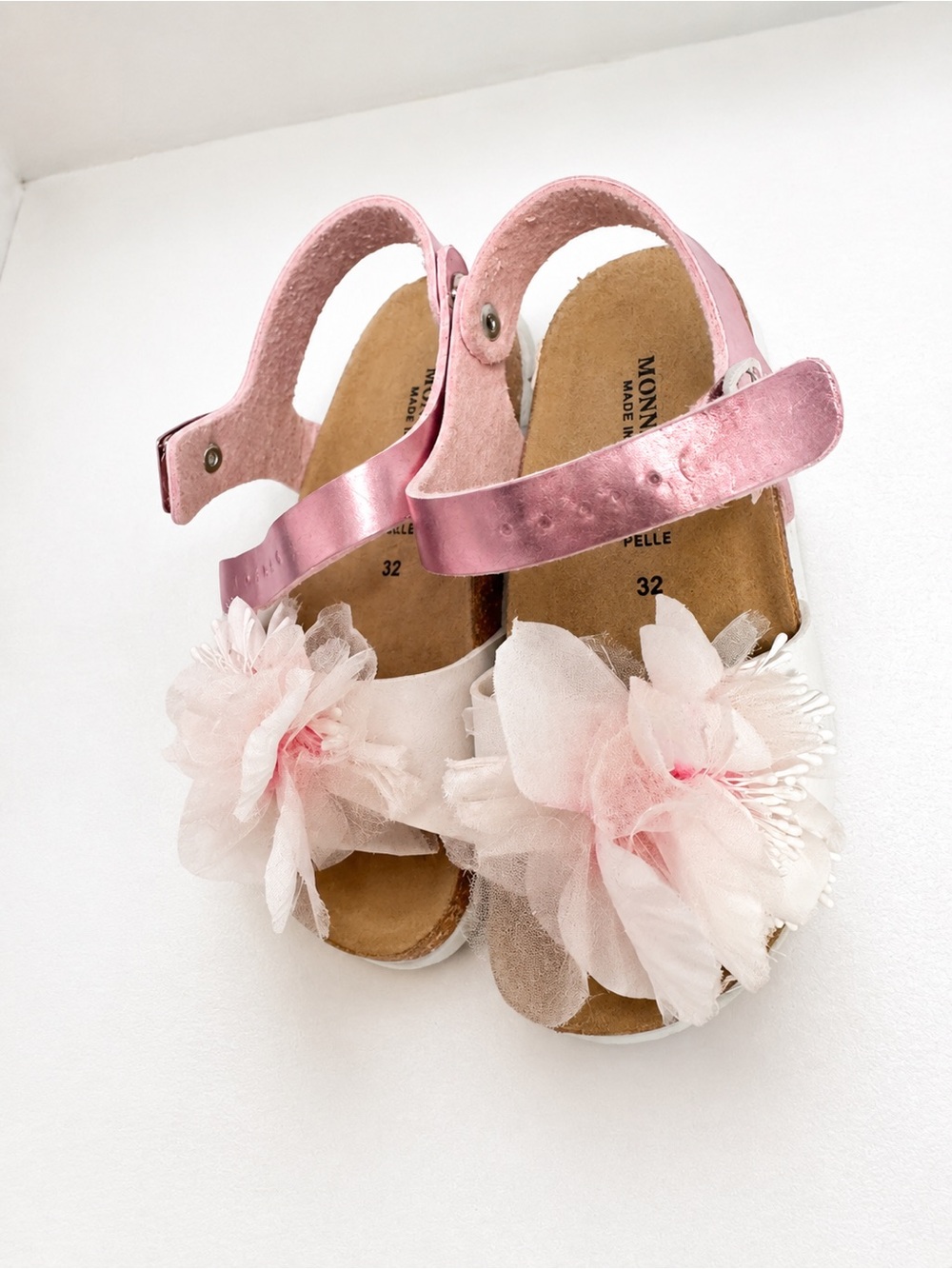 Monnalisa girls white & pink flower sandals EU32 / US 1 - Picture 7 of 15
